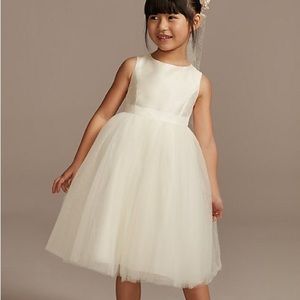 DAVID'S BRIDAL

flower girl dress with tulle and ribbon waist